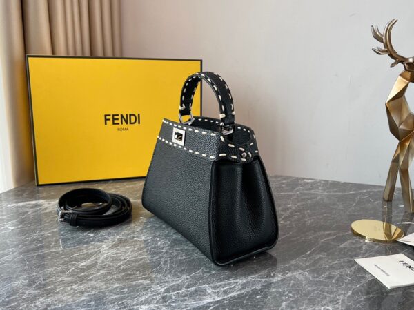 Fendi Iconic Peekaboo Handbag - Black - Image 5